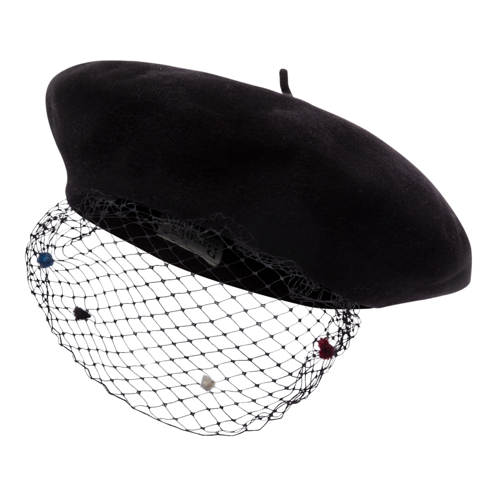 Flo with veil- a winter Beret -made of 100% wool, veil with multicolour velvet dots-OSFA